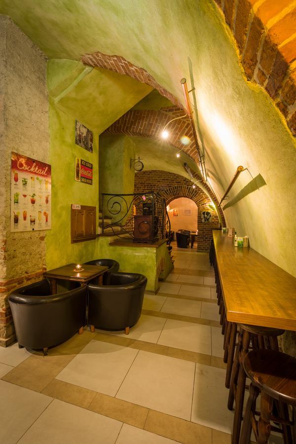 Faust Aparthostel Cracovia Exterior foto
